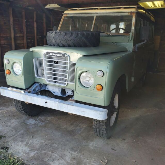 Land Rover Defender 1973 image number 28