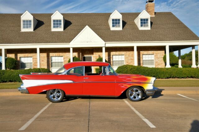 Chevrolet Bel Air/150/210 1957 image number 13