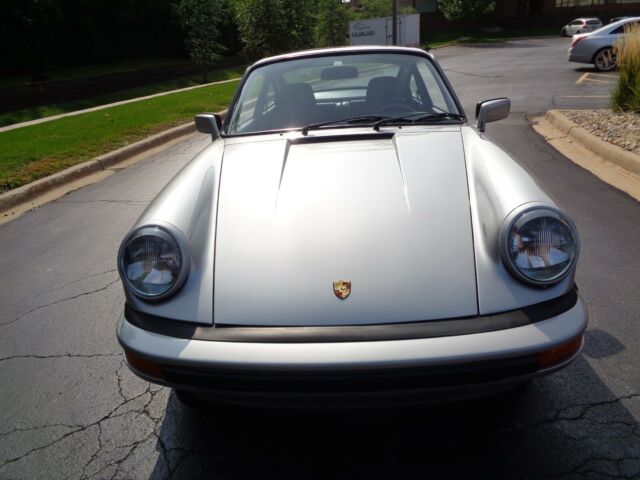 Porsche 911 1978 image number 2