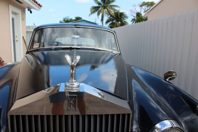 Rolls-Royce Silver Cloud I 1957 image number 12