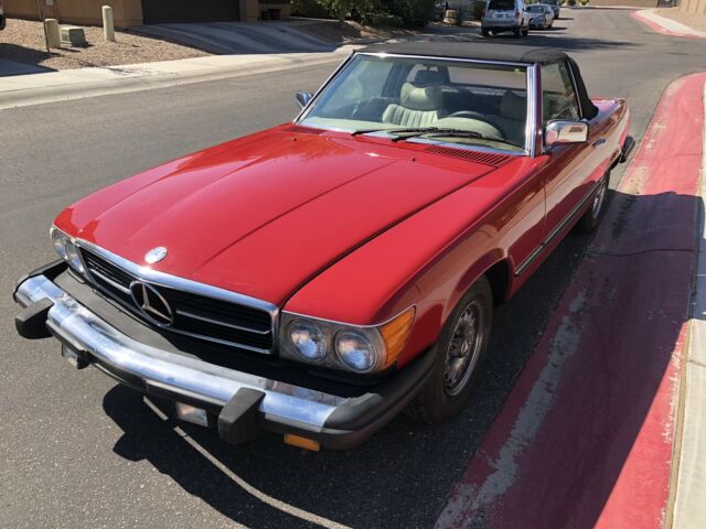 Mercedes-Benz 450SL 1977 image number 0