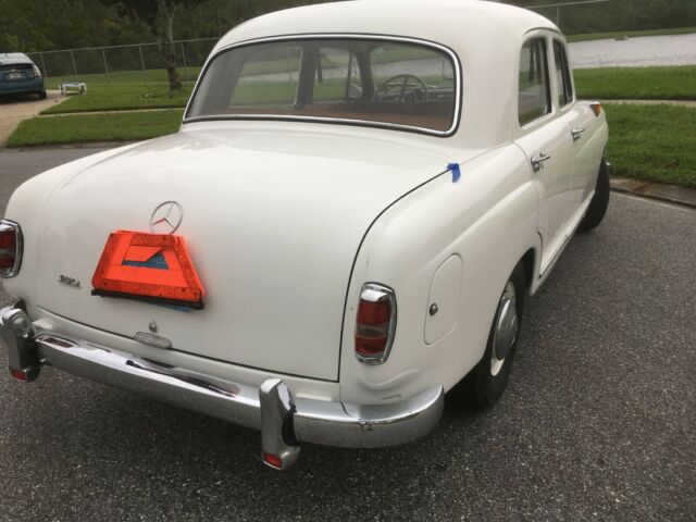 Mercedes-Benz 180A 1959 image number 26