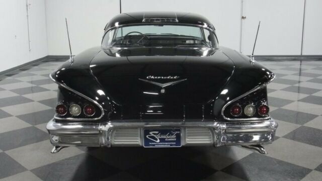 Chevrolet Impala 1958 image number 11