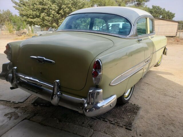 Chevrolet Bel Air/150/210 1953 image number 16