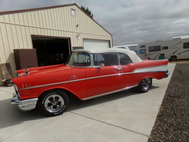 Chevrolet Bel Air/150/210 1957 image number 21