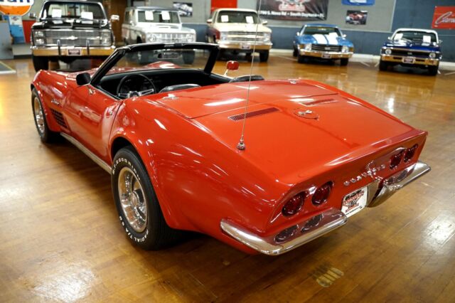 Chevrolet Corvette 1971 image number 2