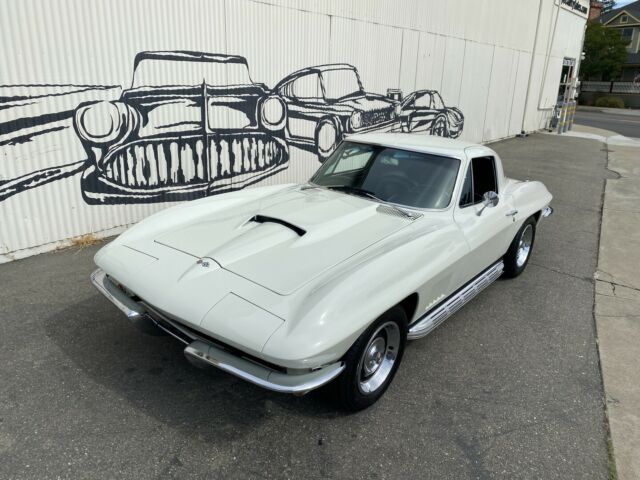 Chevrolet Corvette 1967 image number 1