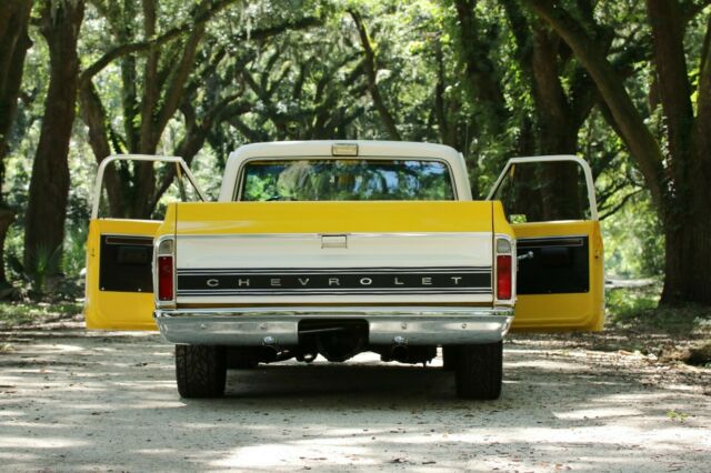 Chevrolet C-10 1971 image number 11