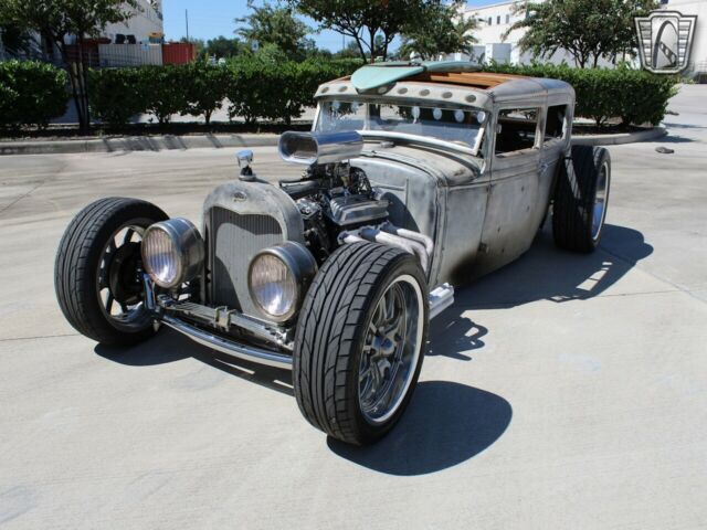 Ford Tudor Sedan 1931 image number 27