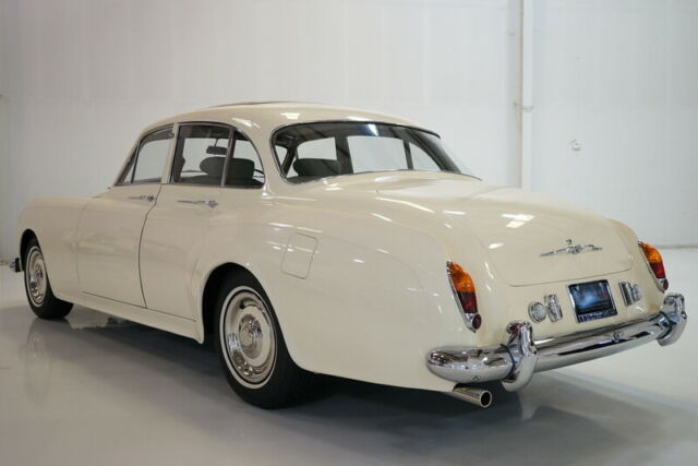 Bentley Continental 1963 image number 24