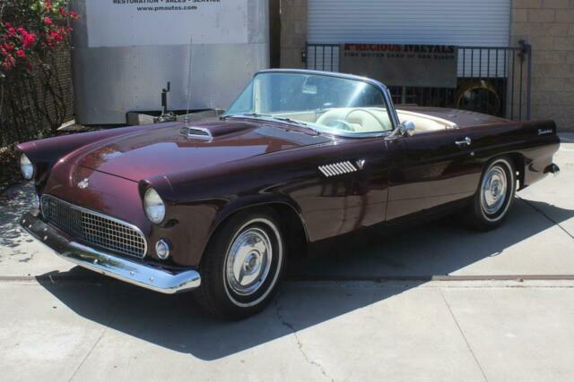 Ford Thunderbird 1955 image number 24