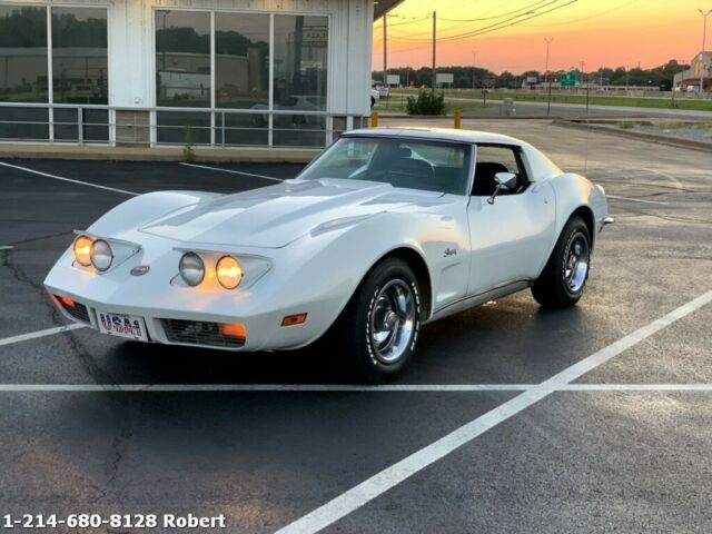 Chevrolet Corvette 1973 image number 21