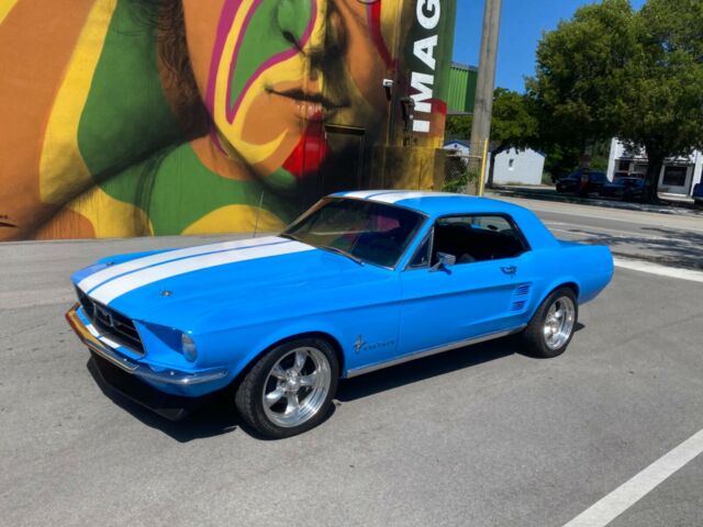 Ford Mustang 1967 image number 27