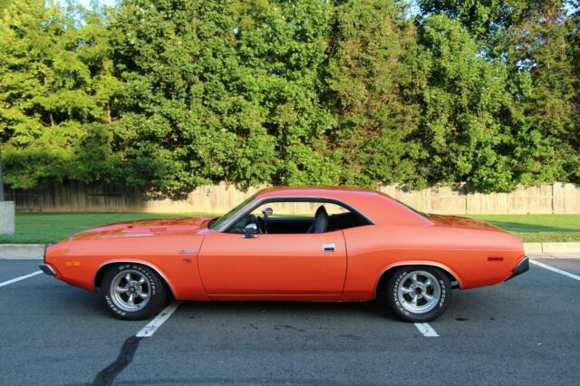 Dodge Challenger 1973 image number 17