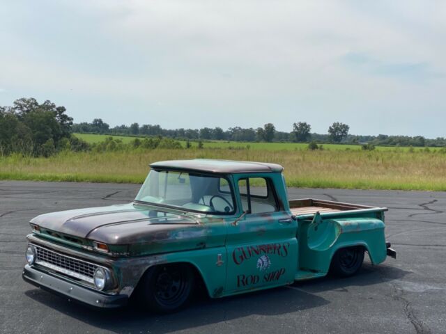 Chevrolet C-10 1963 image number 2