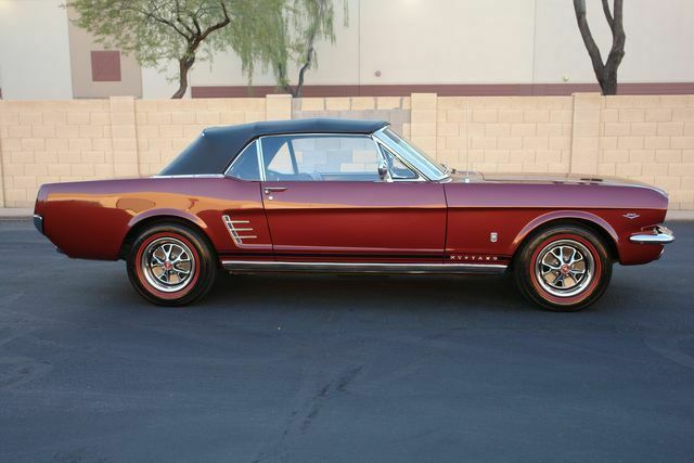 Ford Mustang 1966 image number 25