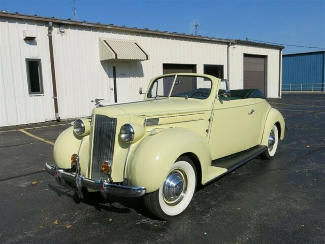 Packard Six Convertible! 1939 image number 24