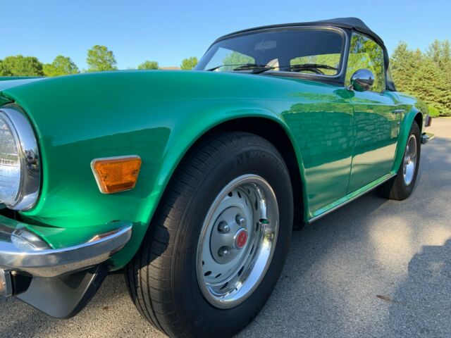 Triumph TR-6 1975 image number 14