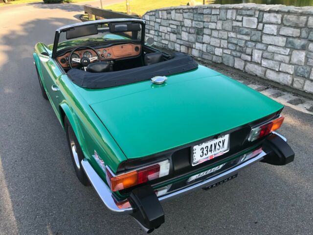 Triumph TR-6 1975 image number 28