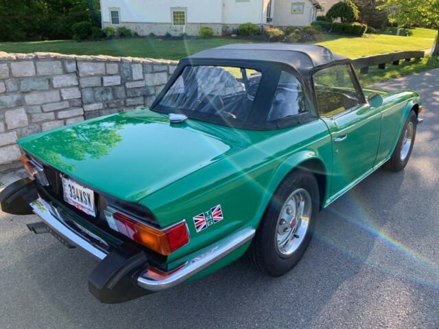 Triumph TR-6 1975 image number 29