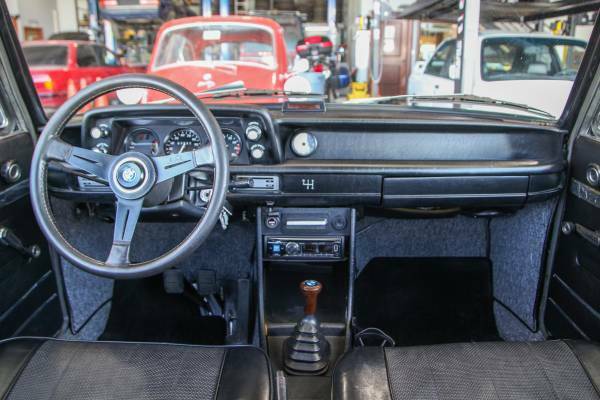 BMW 2002 1973 image number 12