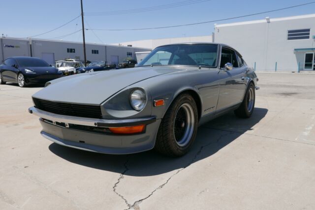 Datsun Z-Series 1970 image number 2