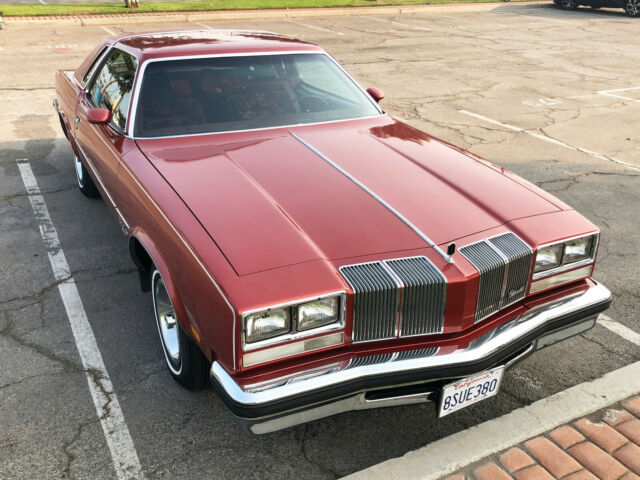 Oldsmobile Cutlass 1976 image number 24