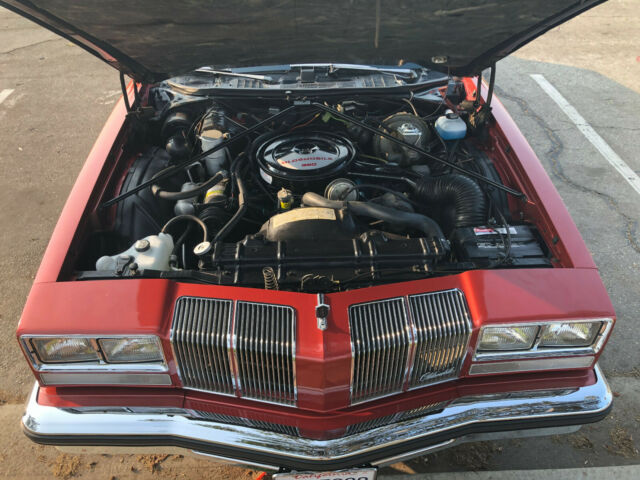 Oldsmobile Cutlass 1976 image number 27