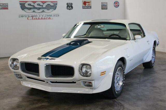 Pontiac Firebird 1972 image number 26