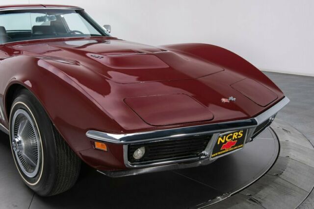 Chevrolet Corvette 1969 image number 13