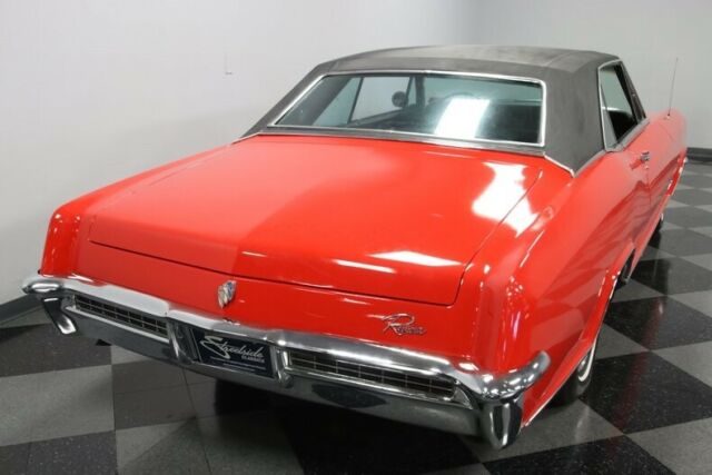 Buick Riviera 1965 image number 12