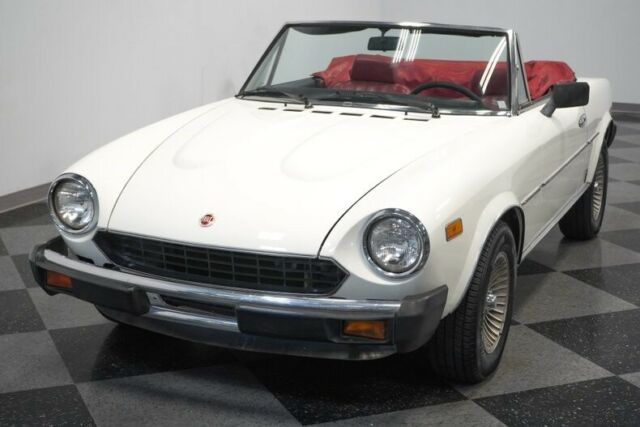 Fiat Spider 2000 1979 image number 20