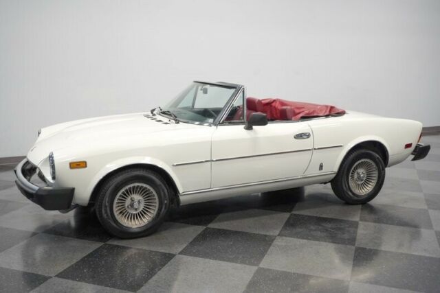 Fiat Spider 2000 1979 image number 30