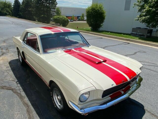 Ford Mustang 1966 image number 37