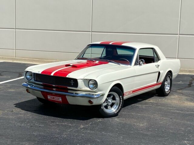 Ford Mustang 1966 image number 40