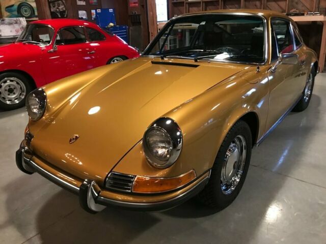 Porsche 911 1972 image number 1