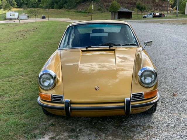 Porsche 911 1972 image number 32