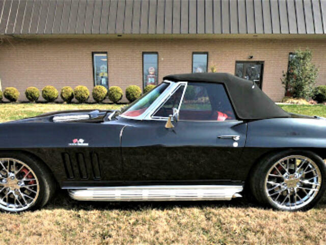 Chevrolet Corvette 1965 image number 1