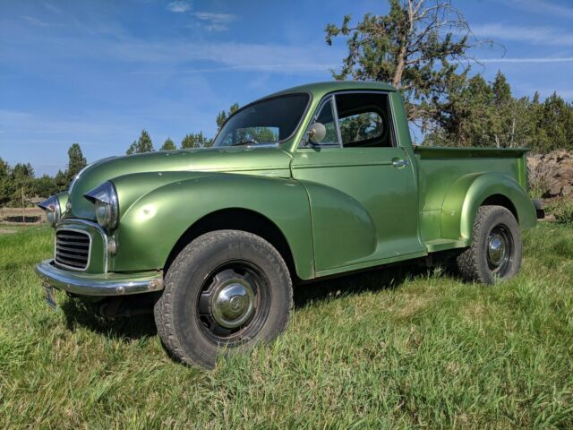 Morris Minor 1961 image number 1