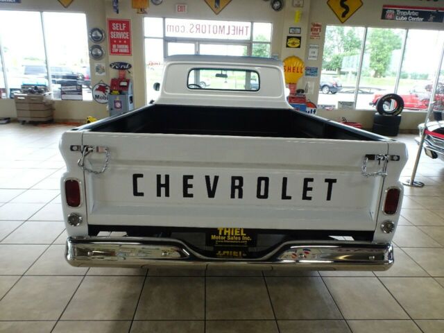 Chevrolet C-10 1966 image number 29