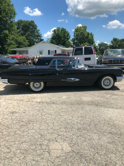 Ford Thunderbird 1959 image number 22