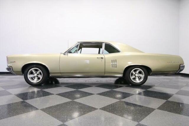 Pontiac Le Mans 1967 image number 21