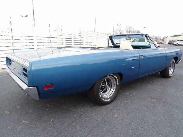 Plymouth Road Runner 1970 image number 28