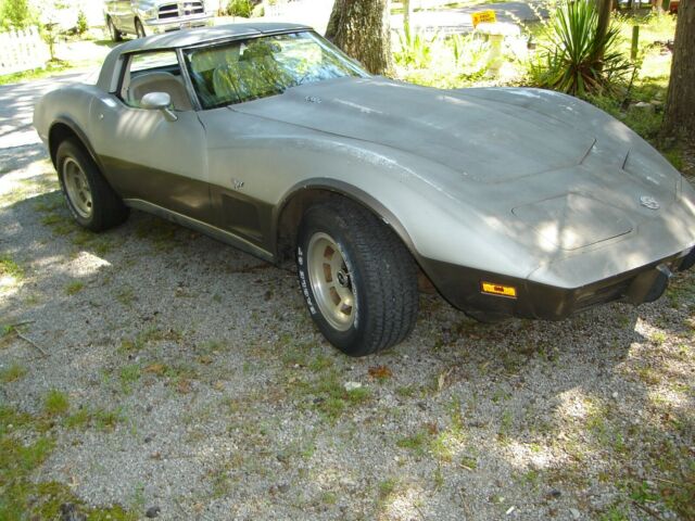 Chevrolet Corvette 1978 image number 1