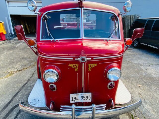 American LaFrance Fire Truck 1948 image number 34