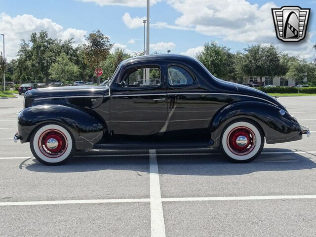 Ford Business Coupe 1940 image number 15