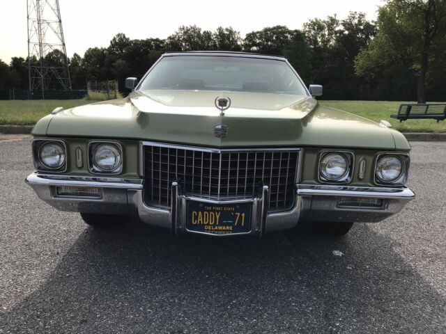 Cadillac DeVille Coupe 1971 image number 1