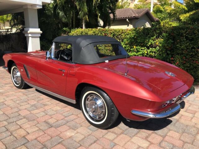 Chevrolet Corvette 1962 image number 6