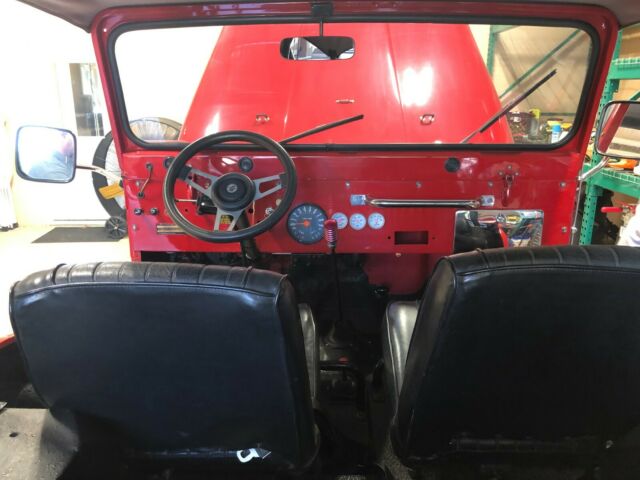 Jeep CJ 1970 image number 20