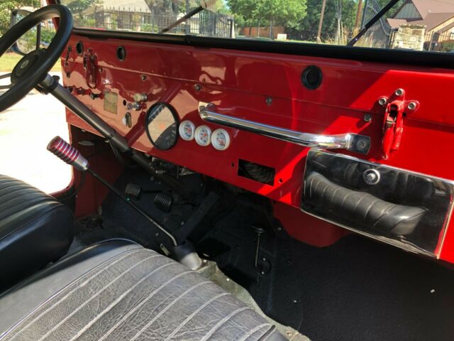 Jeep CJ 1970 image number 23